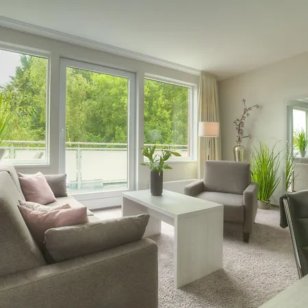 Des Nordens Flensburg Wellness & מלון 4*