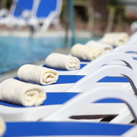 Des Nordens Flensburg Wellness & מלון 4*