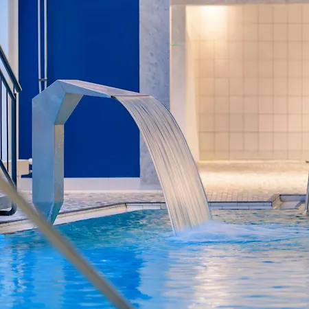Sunday Des Nordens Hotel 4*