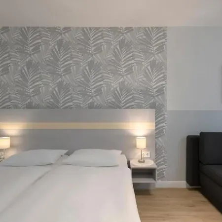 Sunday Des Nordens Hotel 4*