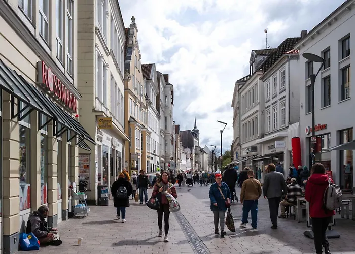 Des Nordens Flensburg Wellness & 4* Kruså