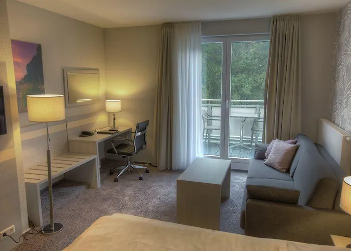 Des Nordens Flensburg Wellness & 4* Kruså