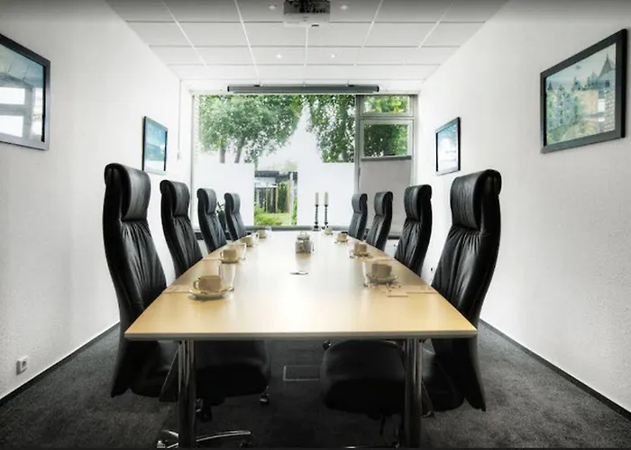 Des Nordens Flensburg Wellness & 4* Kruså