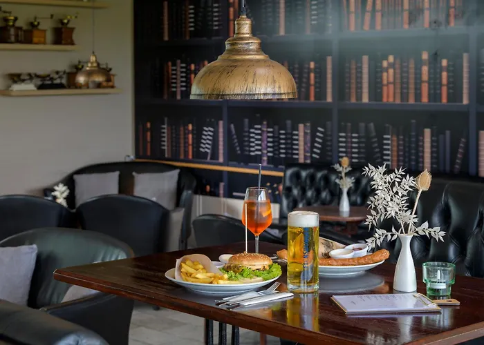 Des Nordens Flensburg Wellness & 4* Kruså