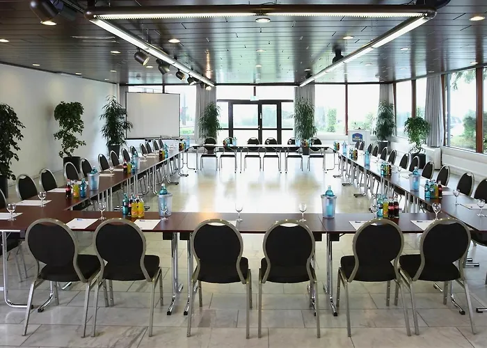 Des Nordens Flensburg Wellness & 4* Kruså