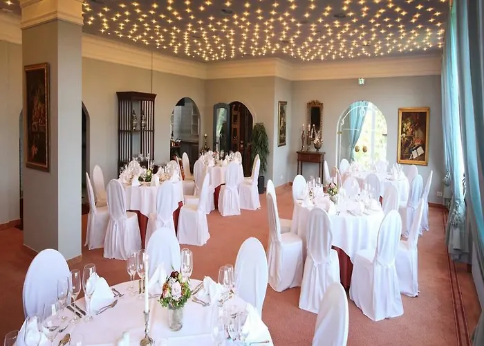 Des Nordens Flensburg Wellness & 4* Kruså